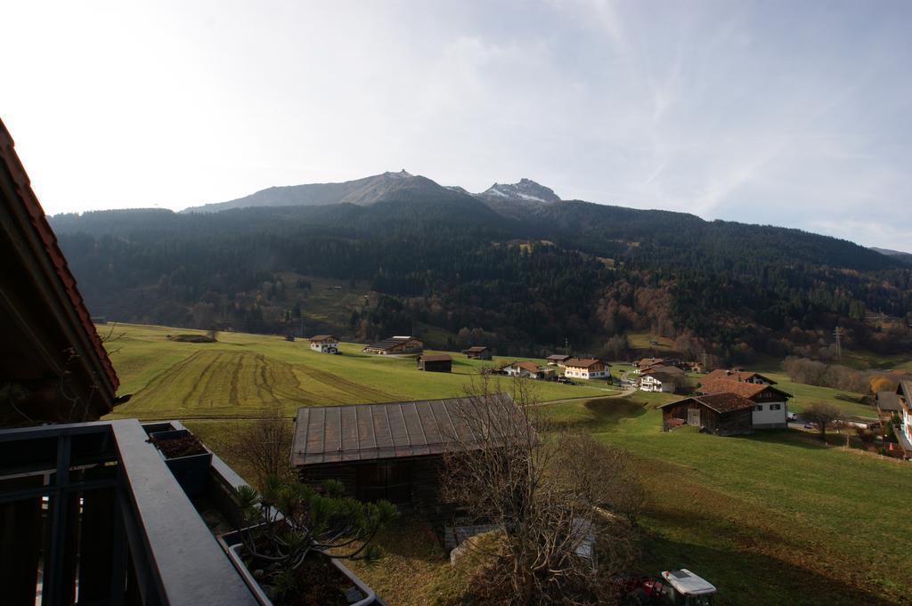 Gotschnablick Apartamento Klosters-Serneus Exterior foto